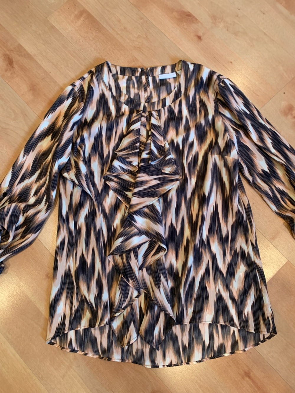 New York & Company Black, Tan & Cream Ruffle Front Blouse